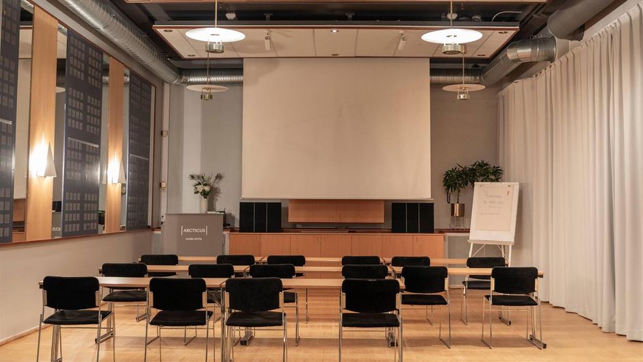 Home Hotel Arcticus Meeting