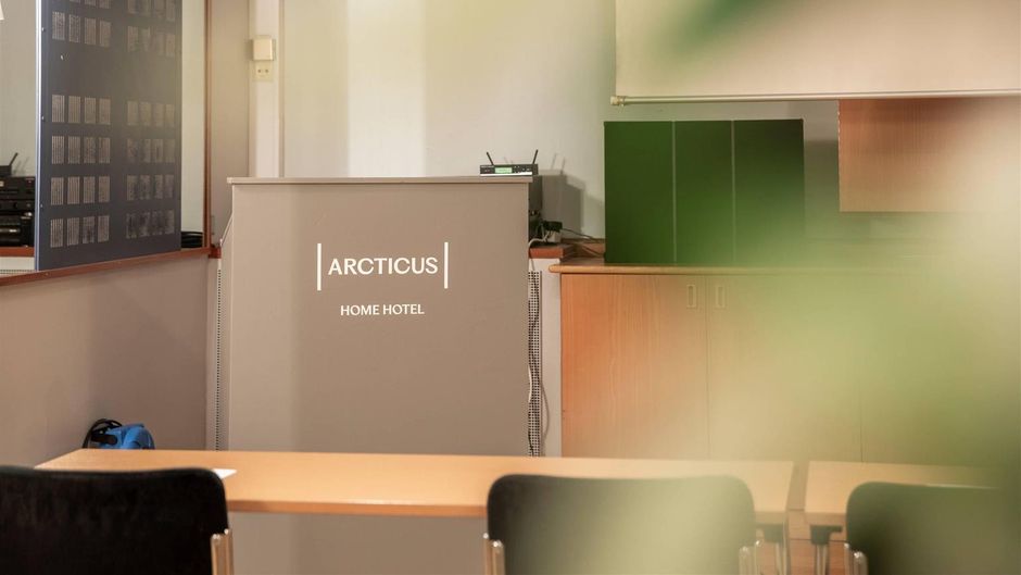 Home Hotel Arcticus Meeting