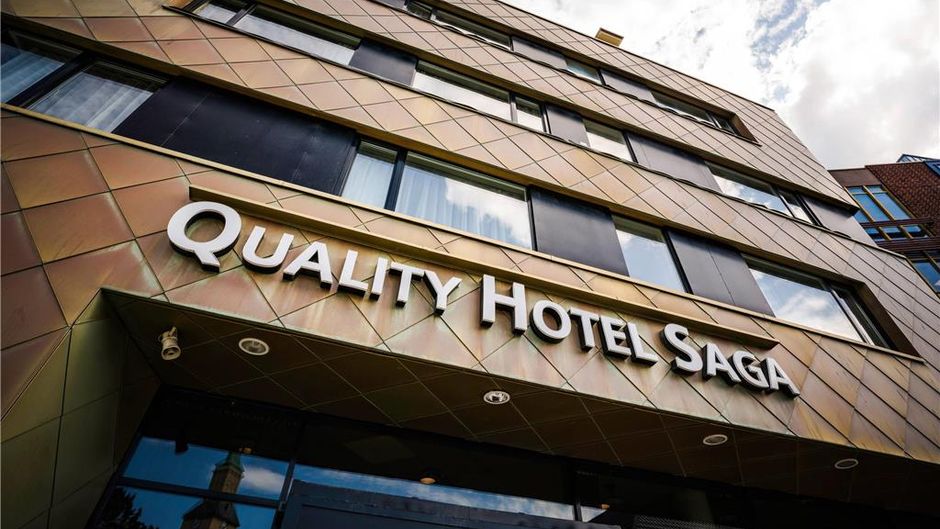 Quality Hotel Saga Exterior