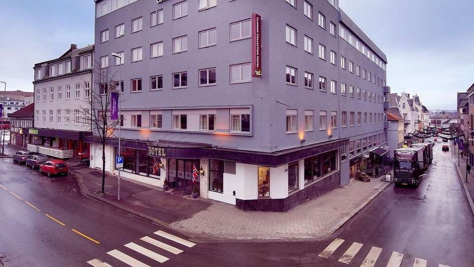 Home Hotel Astoria Exterior