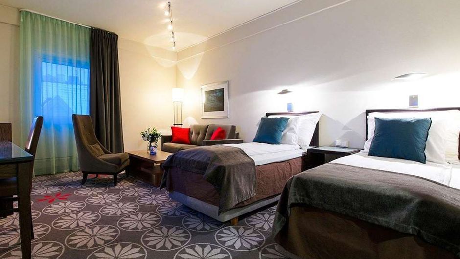 Home Hotel Aurora Room