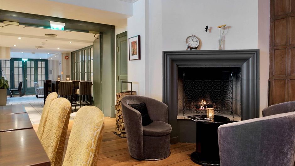 Home Hotel Bastion Lobby