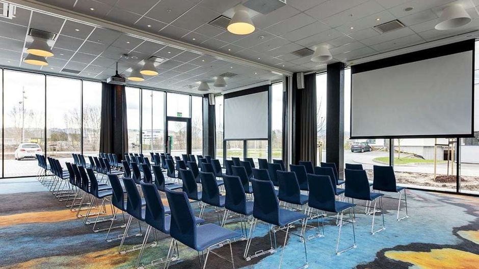 Quality Hotel Pond Meeting