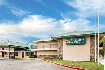 Quality Inn & Suites Minden