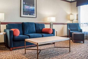 Quality Inn near Walden Galleria Mall
