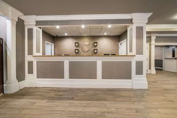 Comfort Inn & Suites Plattsburgh