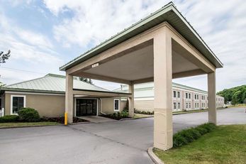Clarion Inn & Suites Cortland
