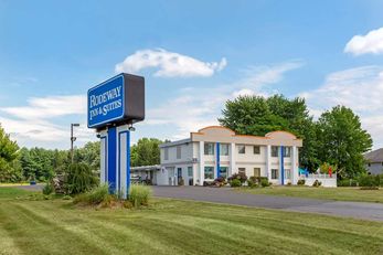 Rodeway Inn& Suites