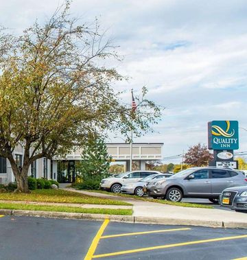 Quality Inn Geneseo
