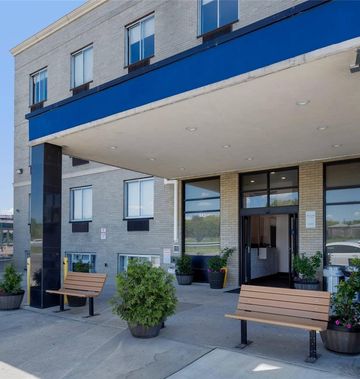 Avion Inn near LGA Airport, Ascend Hotel