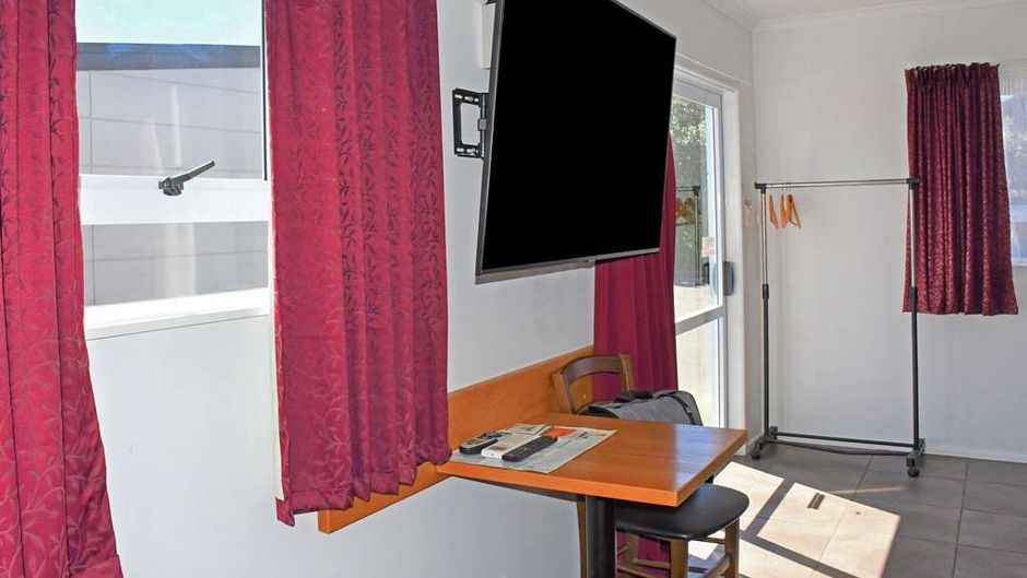 Comfort Inn Westshore Beach Room