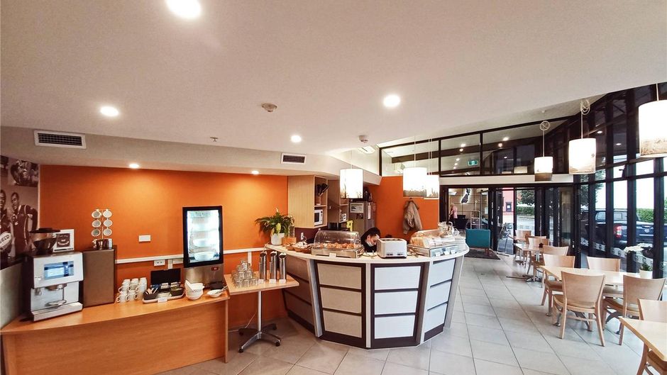 Quality Hotel Lincoln Green Restaurant