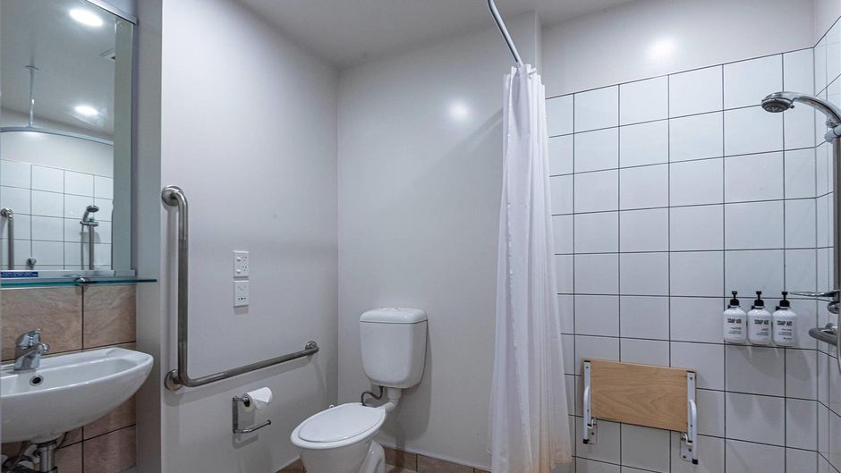 Quality Hotel Oceans Tutukaka Room