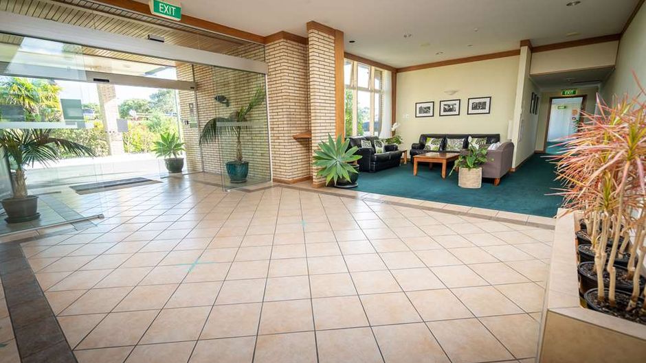 Comfort Hotel Flames Whangarei Lobby