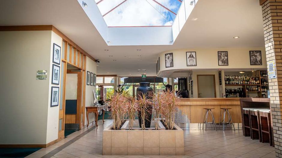 Comfort Hotel Flames Whangarei Lobby