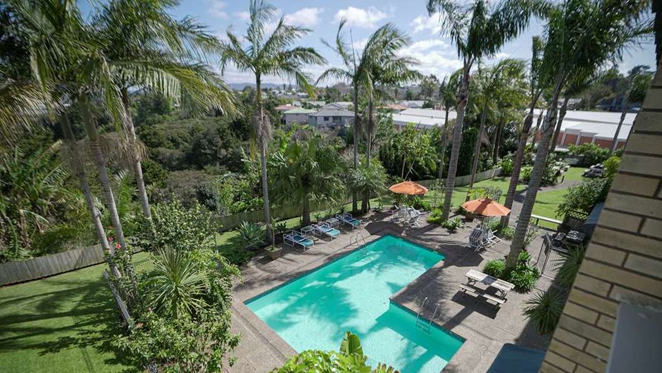 Comfort Hotel Flames Whangarei Pool