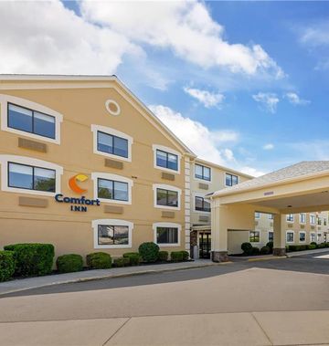 Comfort Inn at River's Edge