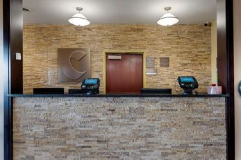 Comfort Suites