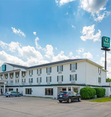 Quality Inn & Suites Bellville - Mansfield