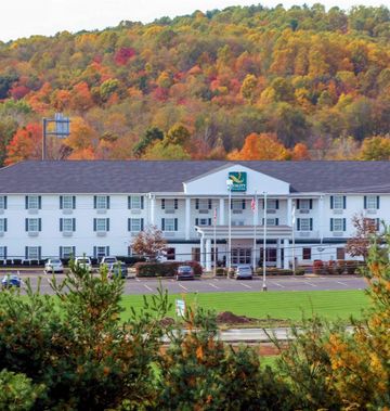 Quality Inn & Suites Bellville - Mansfield