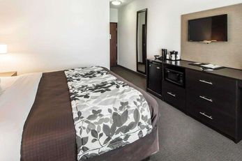 Sleep Inn & Suites
