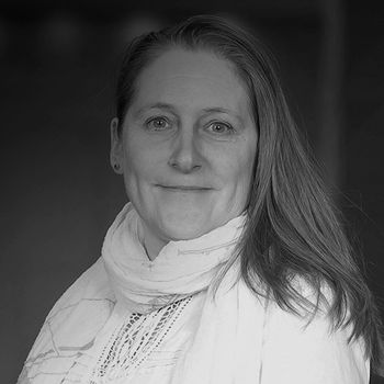 Linda Fox Executive Editor