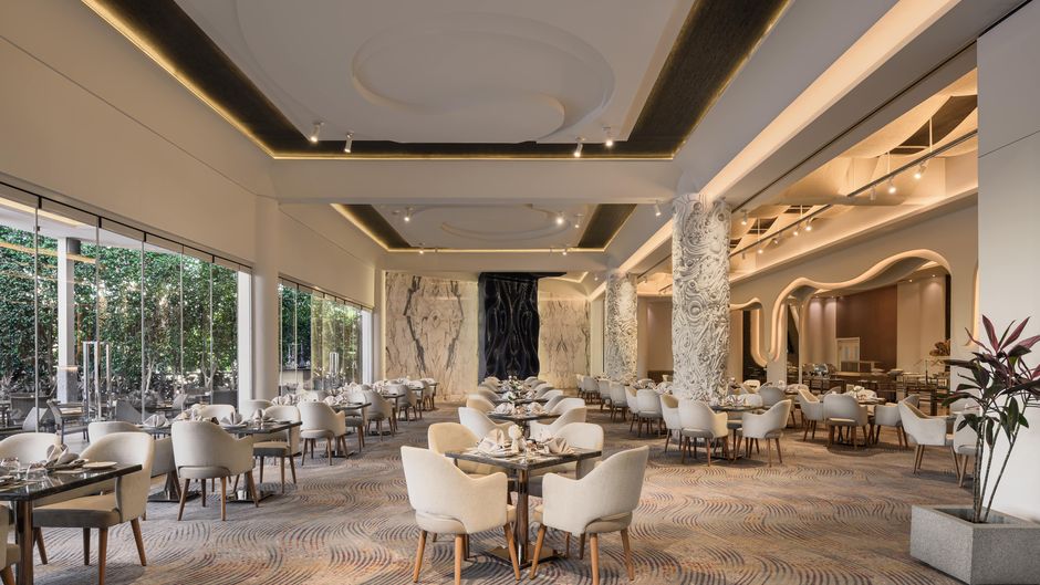 Crowne Plaza Mirage Restaurant