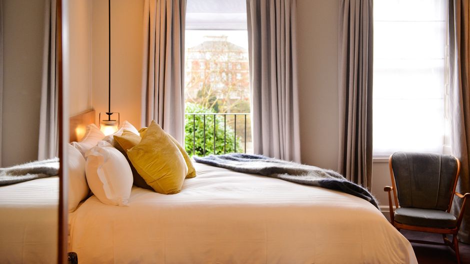 Bingham Riverhouse Room
