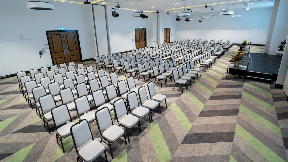 Holiday Inn Auckland Airport Ballroom