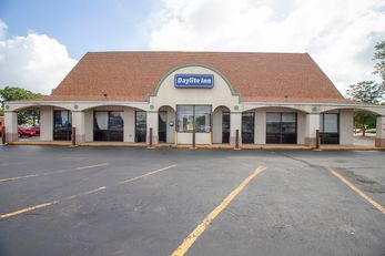 Daylite Inn