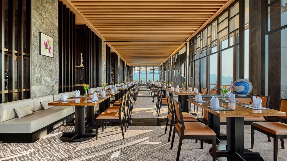 Secan Hotel Qingdao, Curio Collection by Restaurant