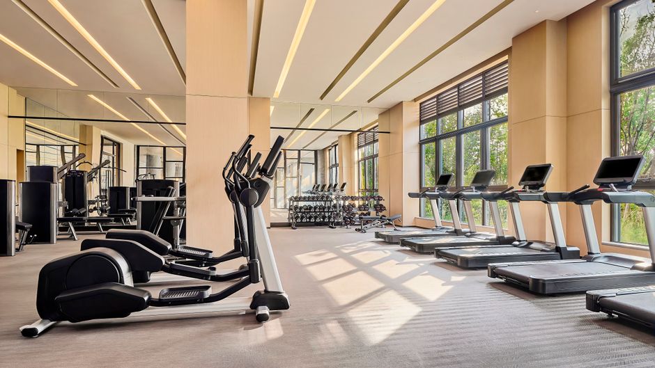 Secan Hotel Qingdao, Curio Collection by Health Club
