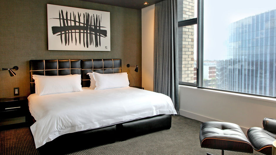 Century City Hotel Urban Square Room