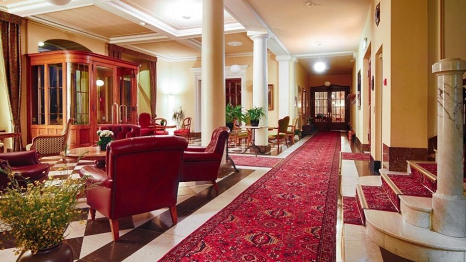 Hotel Royal Lobby