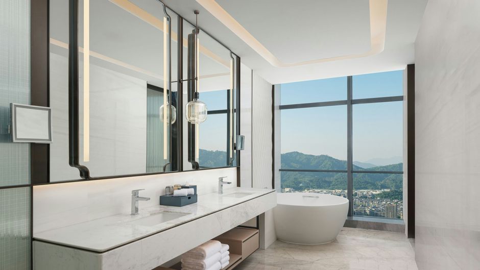 Jieyang Marriott Hotel Room