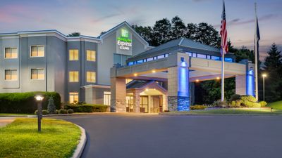 Holiday Inn Express Hawthorne Elmsford N