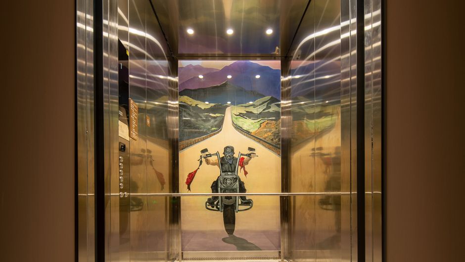 Holiday Inn Exp Yibin Xuzhou Lobby