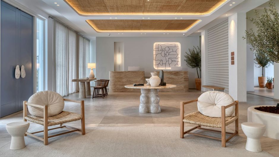 Patmos Aktis Suites & Spa Lobby