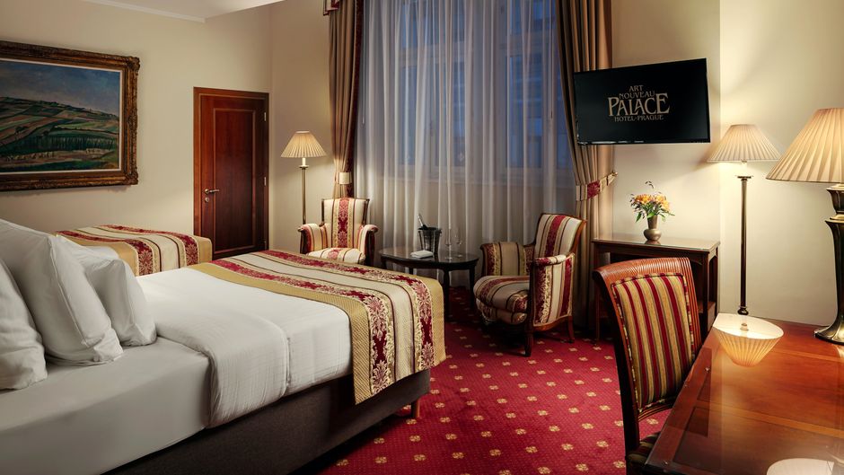 Art Nouveau Palace Hotel Suite
