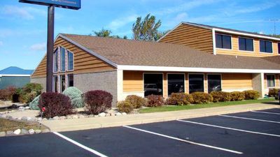 Boarders Inn & Suites by Cobblestone