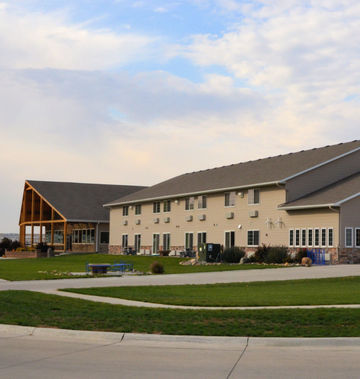 Cobblestone Inn & Suites Lake View