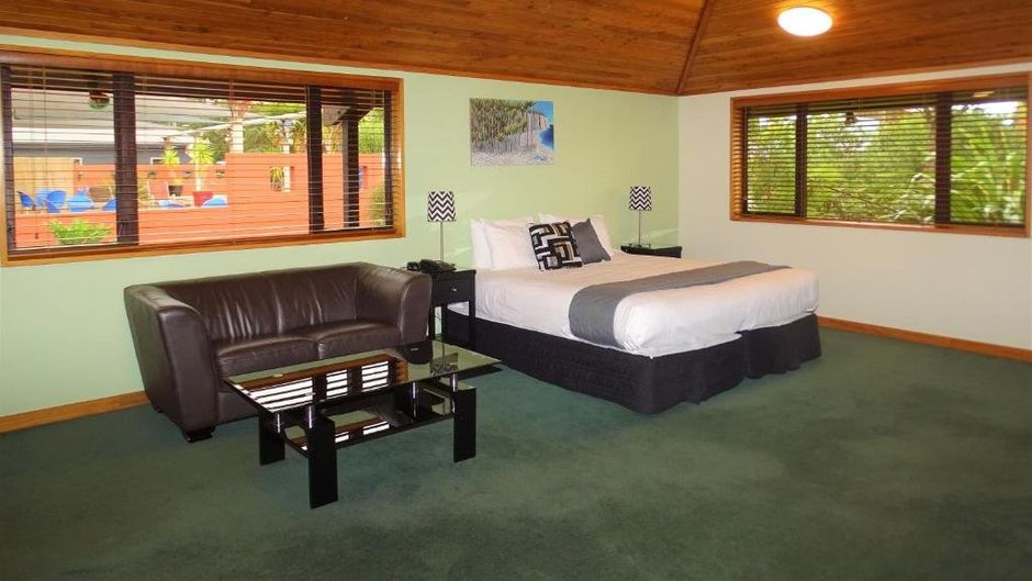The Marlborough Riverside Hotel Room