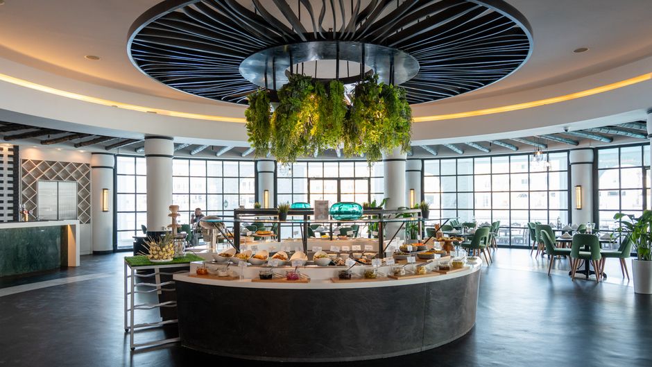 Copthorne Lakeview Hotel Green Community Restaurant