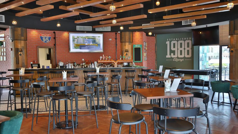 Copthorne Lakeview Hotel Green Community Restaurant
