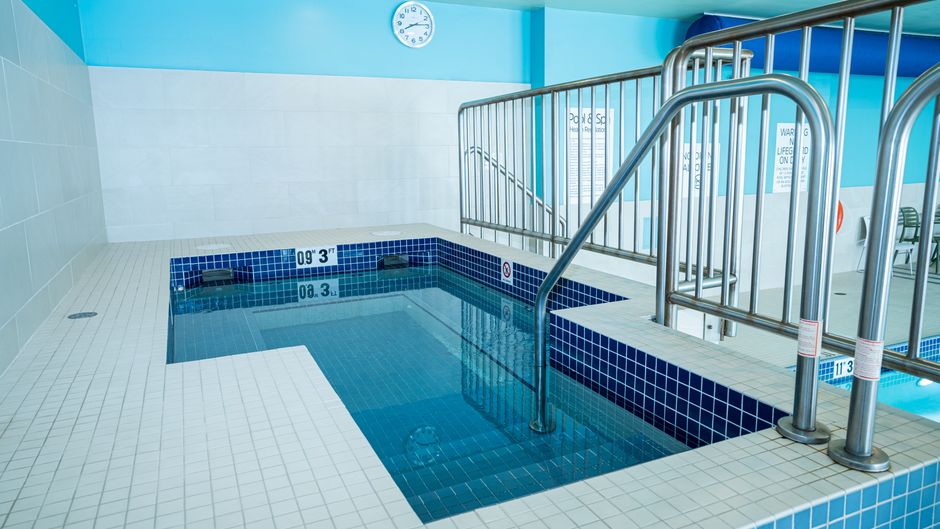 Holiday Inn Express-Suites SW/Windermere Pool