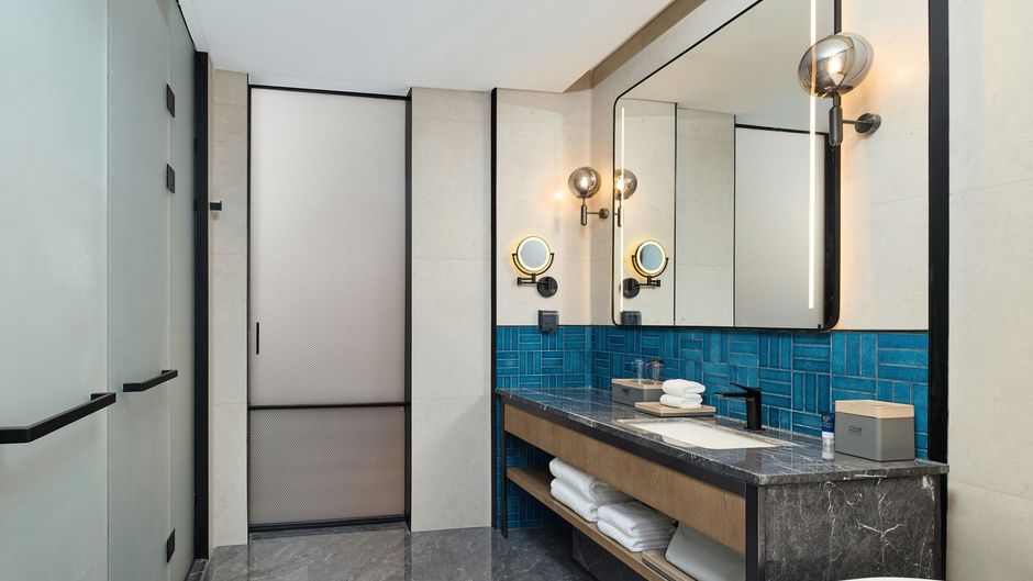 Four Points by Sheraton Yining Room