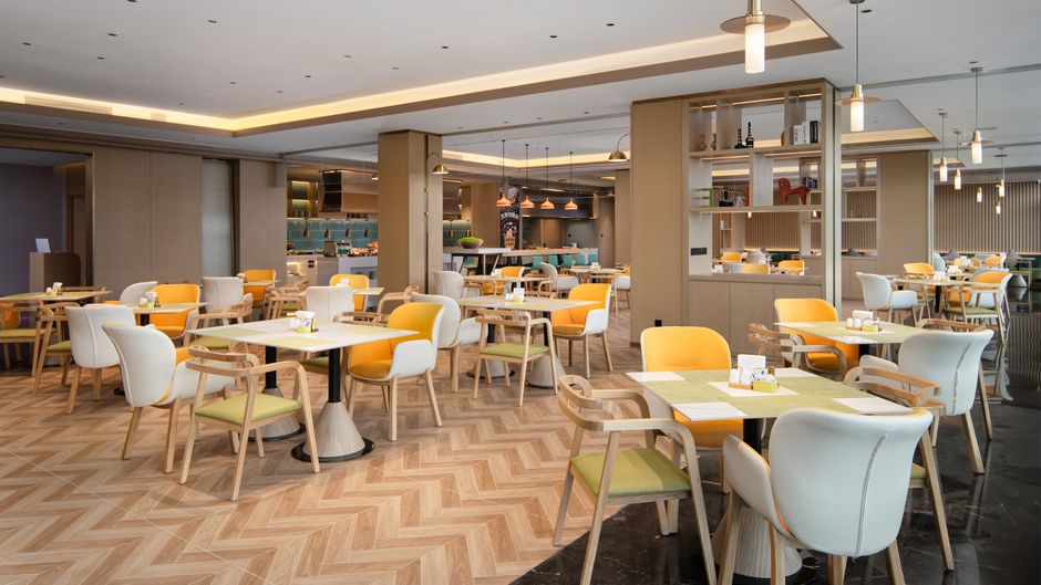 Home2 Suites by Hilton Yining Restaurant