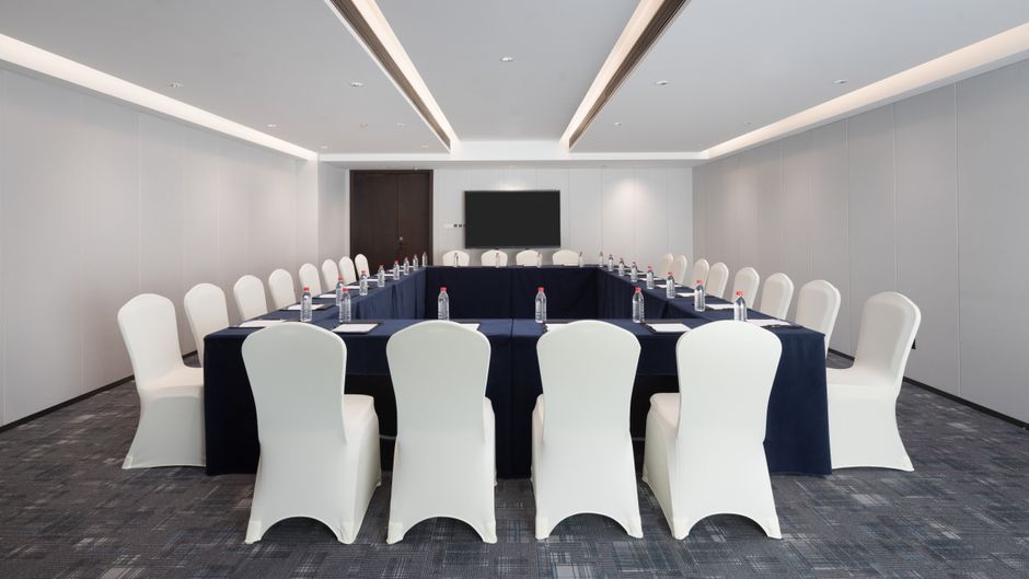 Hampton Shenyang Youth Park Meeting