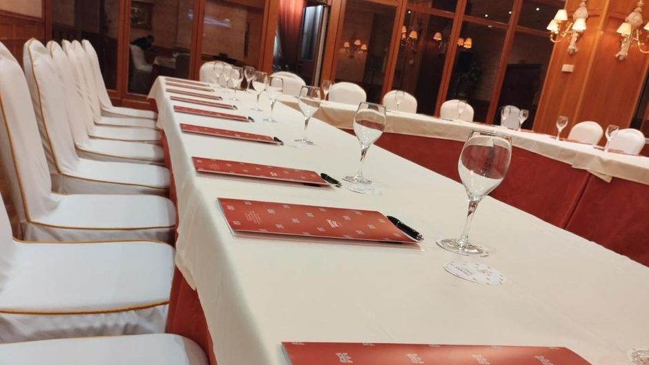 Hotel Conde Ansurez Meeting