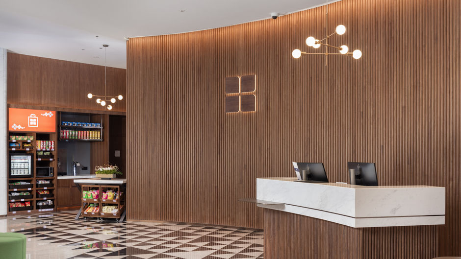 Hilton Garden Inn Shanghai East Railway Lobby